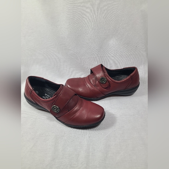 Volks walkers genuine leather red shoes size 40/9.5 US womens - Picture 2 of 5